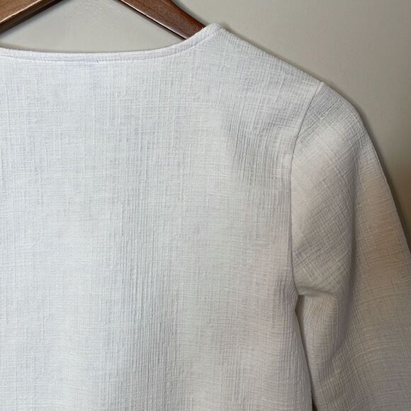 J. Crew Textured V-neck three-quarter-sleeve tee XS - Picture 8 of 8